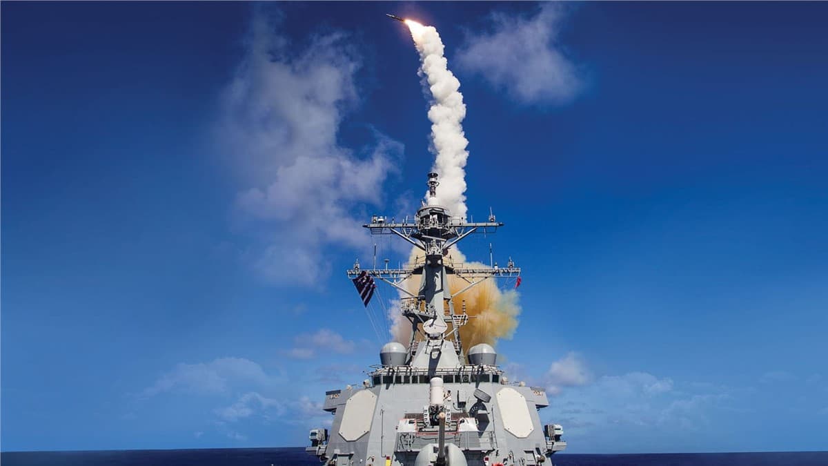 Raytheon Awarded $333M Contract for SM-6 Block IA Production