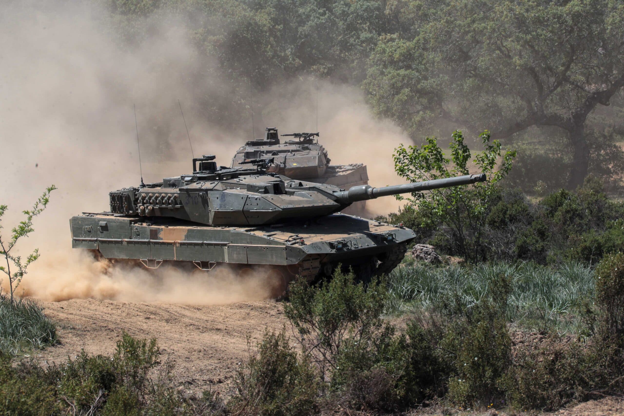 Indra and Rheinmetall Partner to Upgrade Leopard 2 E Combat System